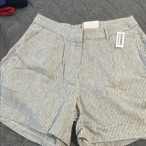 NWT Old Navy shorts size large